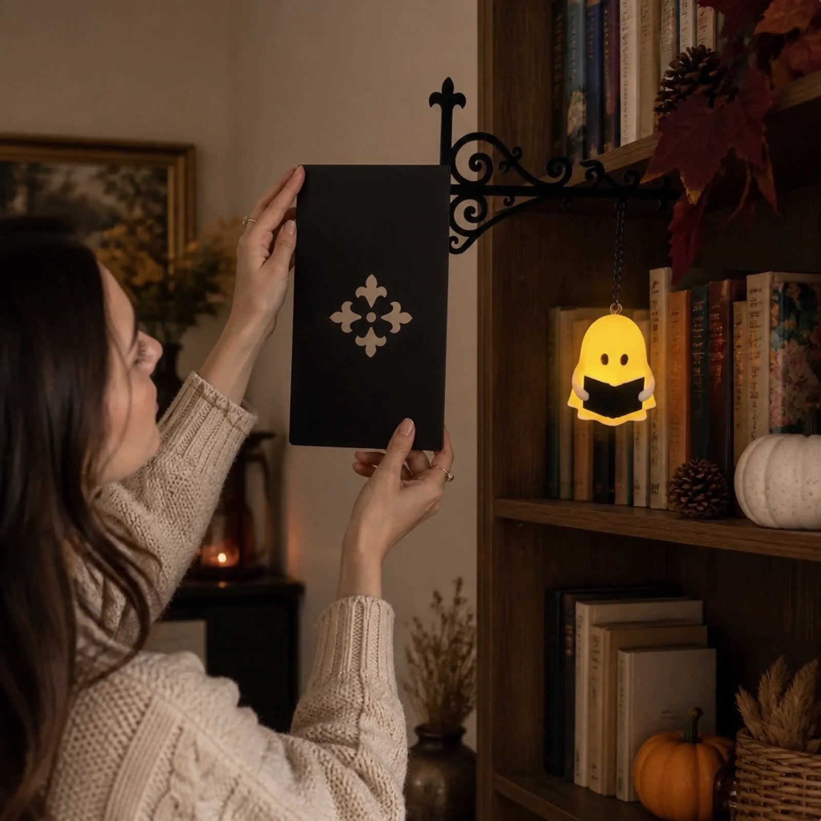 Vintage Hanging Lantern Book Lamp
