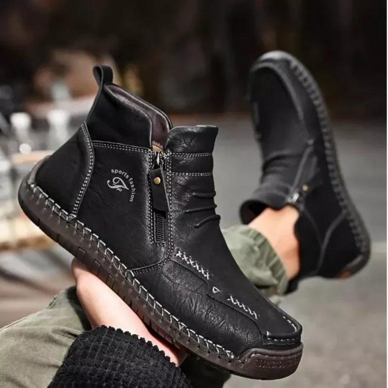 Men's Hand-sewn Cowhide Boots Comfortable Waterproof And Non-slip