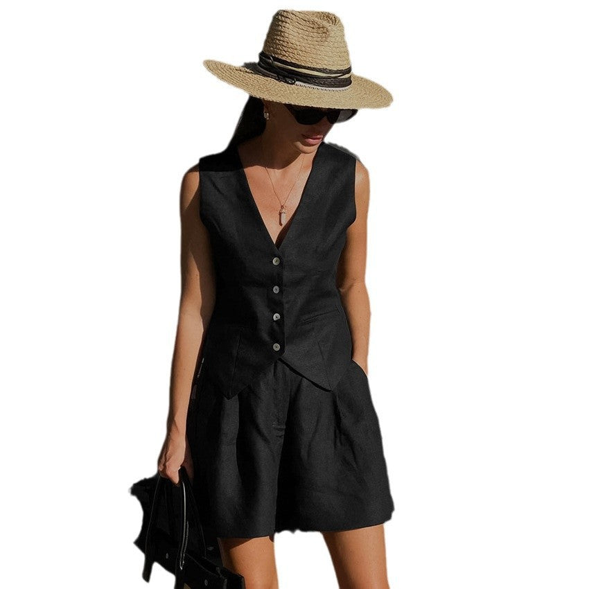 Sleeveless Vest & High Waisted Shorts Casual Outfit