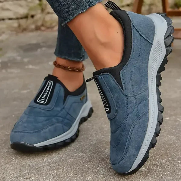 Lightweight Comfortable Waterproof Outdoor Walking Sneakers