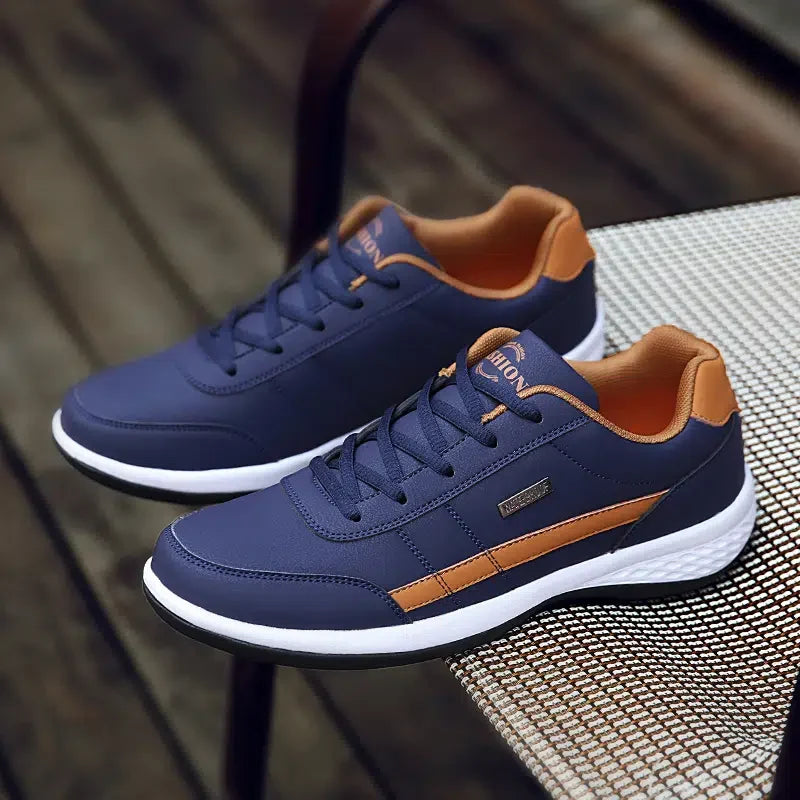 MEN'S EXTENDED WIDTH FOOT AND HEEL COMFORTABLE BREATHABLE SNEAKERS