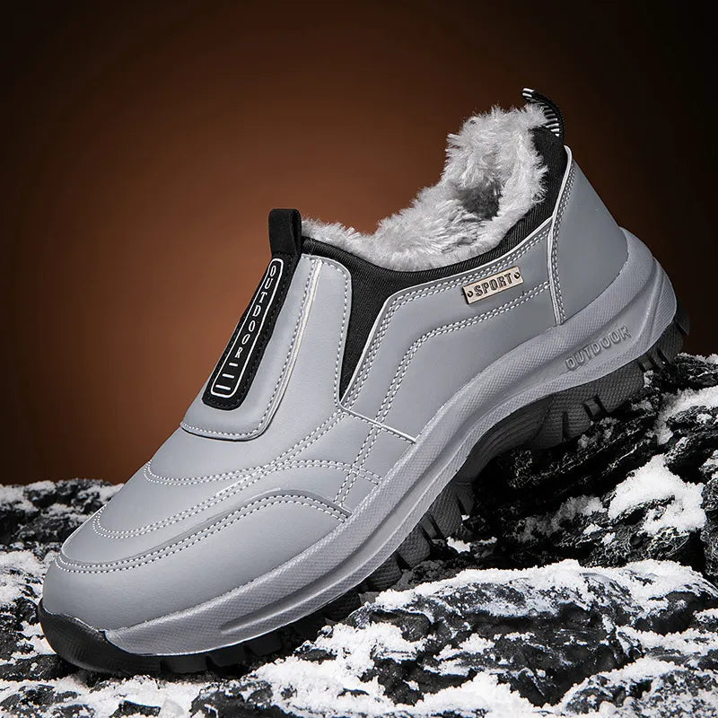 MEN'S OUTDOOR SUEDE SOFT SOLE CASUAL SPORTS SHOES
