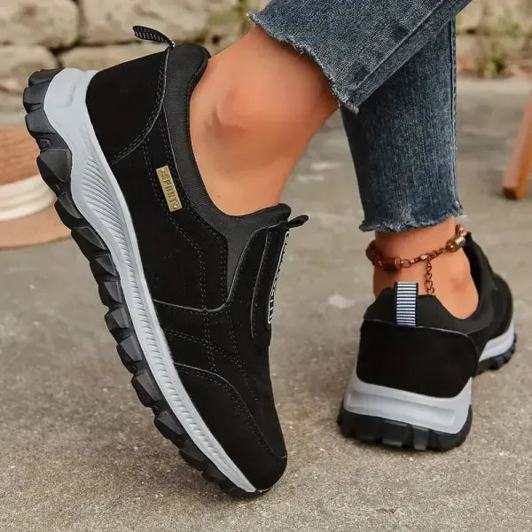Lightweight Comfortable Waterproof Outdoor Walking Sneakers