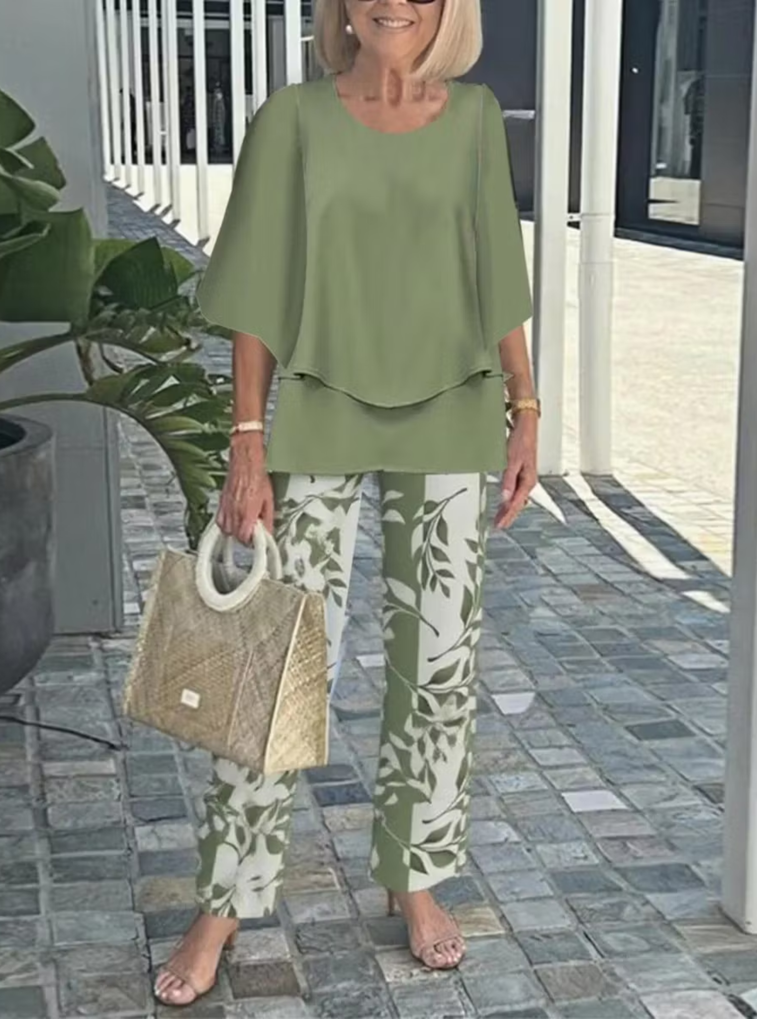 Women Round Neck Mid Sleeve Loose Top & Printed Straight Pants 2 Piece Co Ord Set