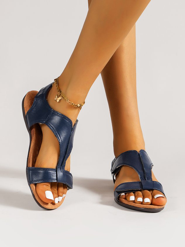 Women's Adjustable Leather Retro Solid Color Casual Portable Sandals