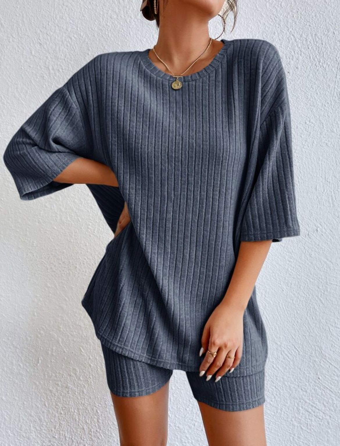 Women Crew Neck Drop Shoulder Half Sleeve Top & High Waist Shorts 2 Piece Loungewear Set