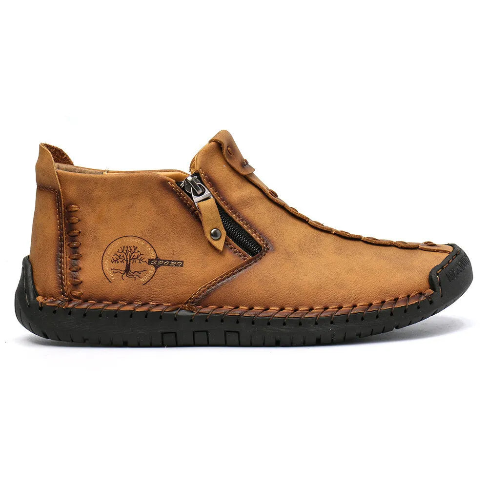 Autumn And Winter New Style Large Size Men's Shoes, Outdoor Casual Men's Tooling Boots, Hand-sewn Sets Of Foot Mid-cut Leather Boots