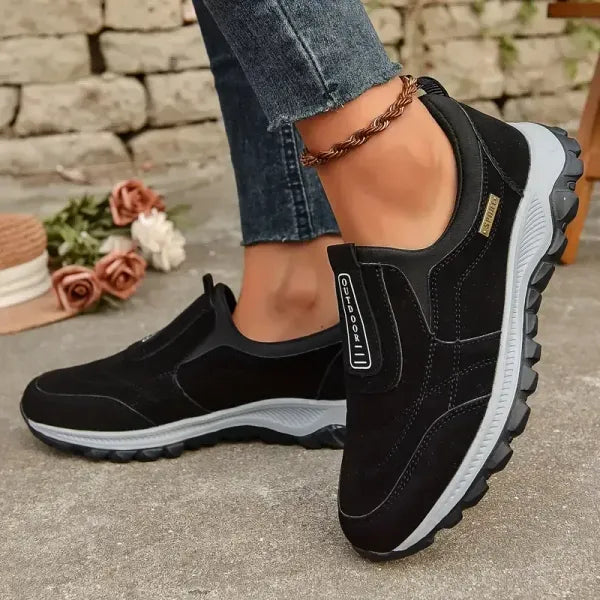 Lightweight Comfortable Waterproof Outdoor Walking Sneakers