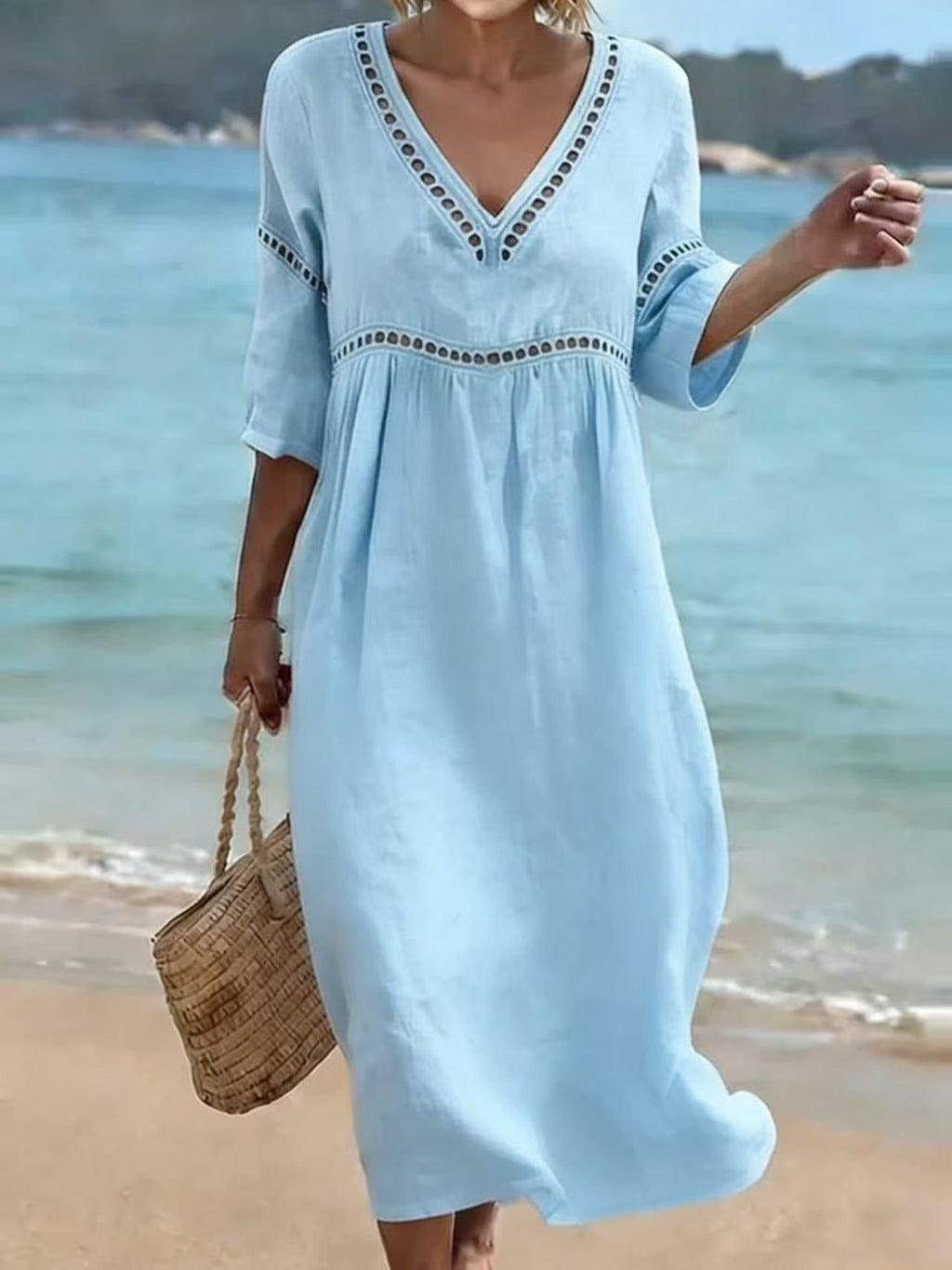 Elegant and casual V-neck solid color dress