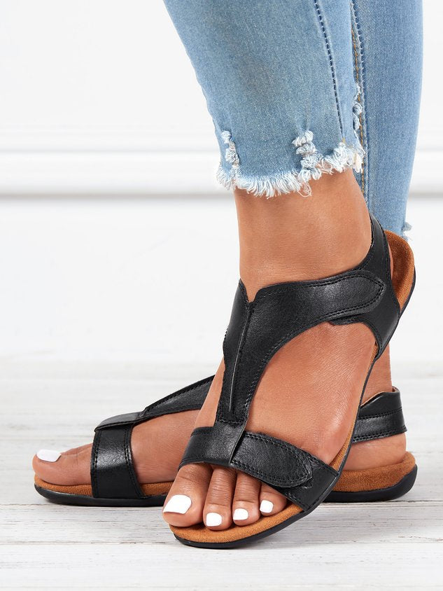 Women's Adjustable Leather Retro Solid Color Casual Portable Sandals