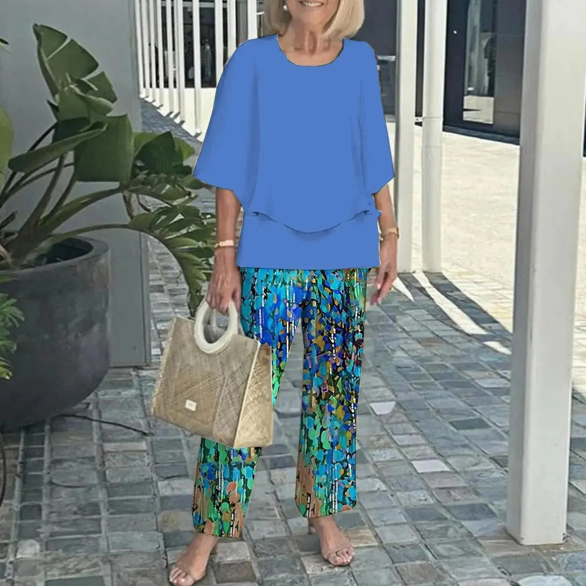 Women Round Neck Mid Sleeve Loose Top & Printed Straight Pants 2 Piece Co Ord Set