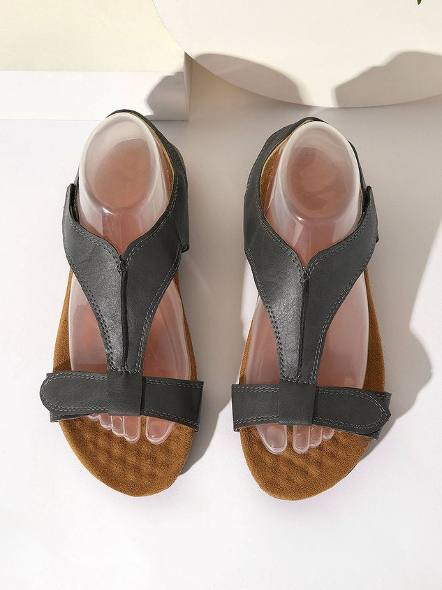 Women's Adjustable Leather Retro Solid Color Casual Portable Sandals
