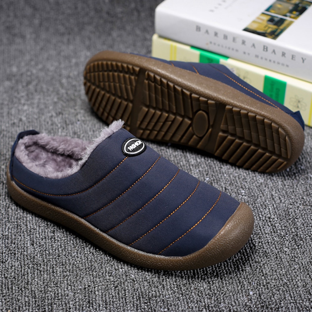 2022 Waterproof built-in plush cotton shoes