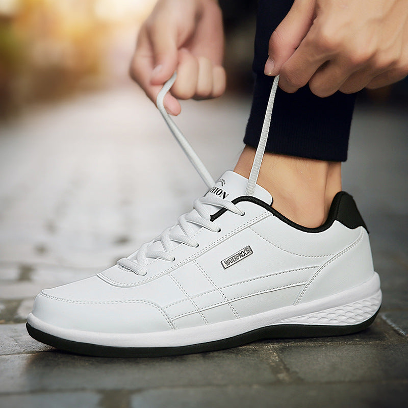 MEN'S EXTENDED WIDTH FOOT AND HEEL COMFORTABLE BREATHABLE SNEAKERS