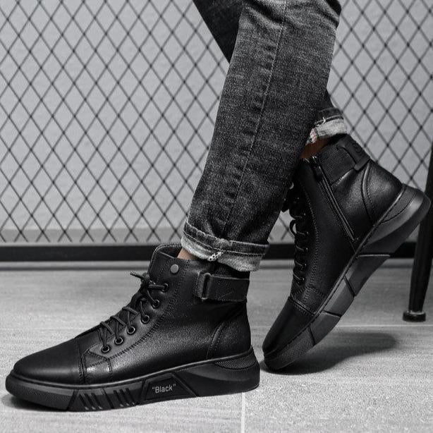 Men's Black Leather Solid Chelsea Boots