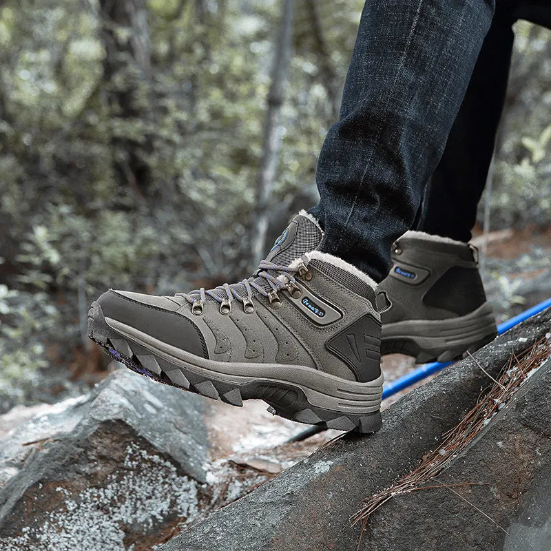 MEN'S WIDE FOOT COMFORT SPORT HIKING SHOES WITH ARCH SUPPORT AND SHOCK ABSORPTION
