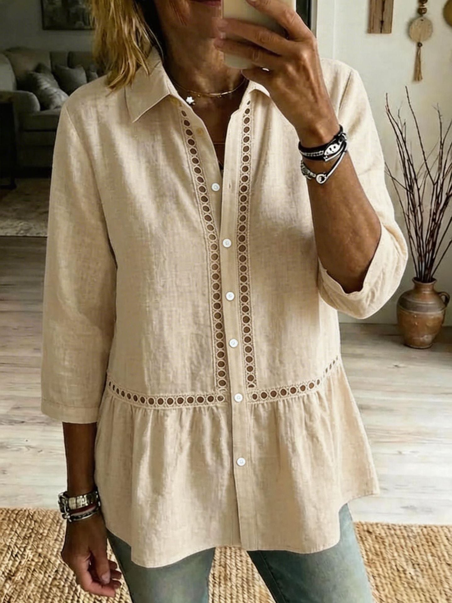 Women's Collared 3/4 Sleeve Button-down Blouse