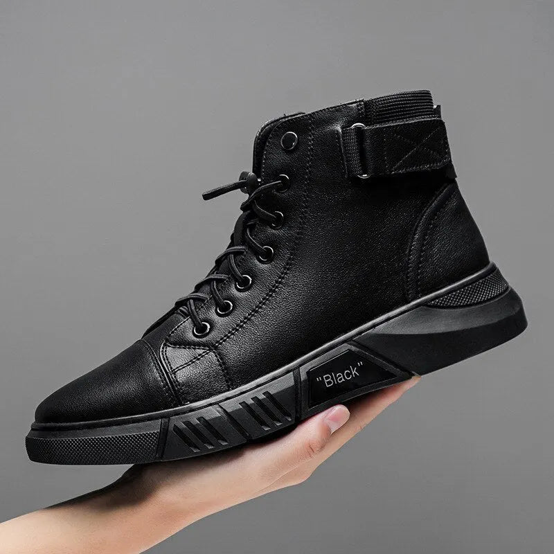 Men's Black Leather Solid Chelsea Boots