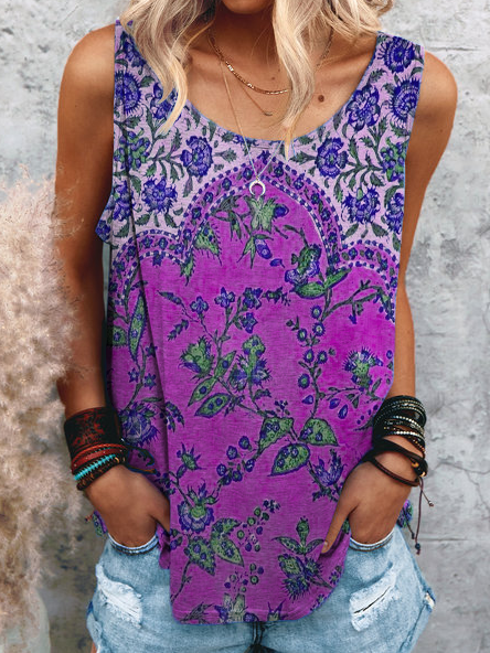 Holiday Sleeveless Boho T-shirt