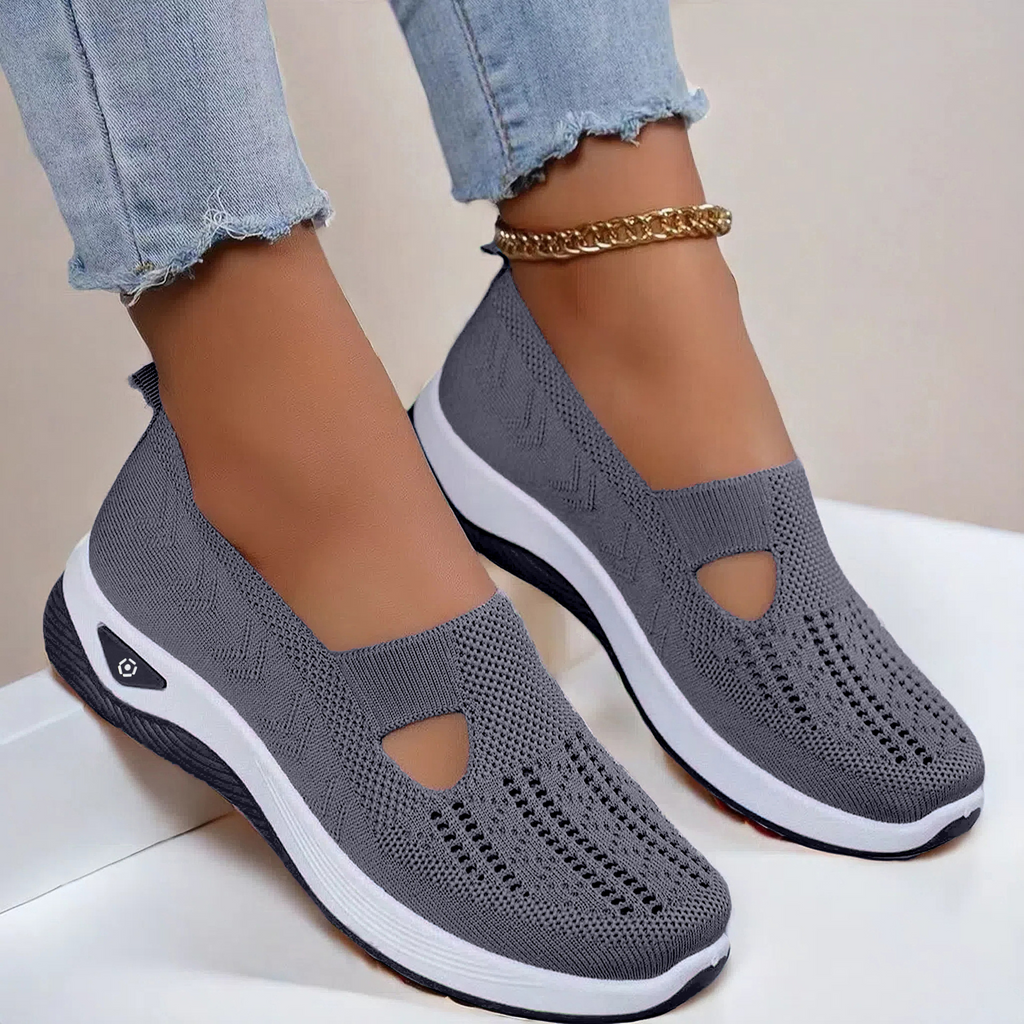Women's Breathable Mesh Slip-On Sneakers