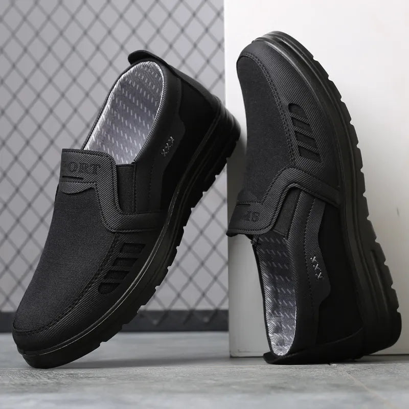 MEN'S EXTENDED WIDTH FOOT AND HEEL COMFORTABLE INSOLE NON-SLIP CASUAL SHOES