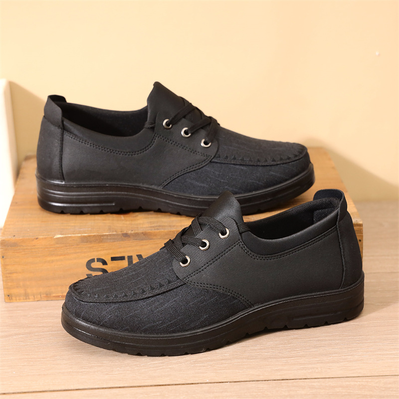 Men's comfortable and lightweight outdoor travel hiking shoes