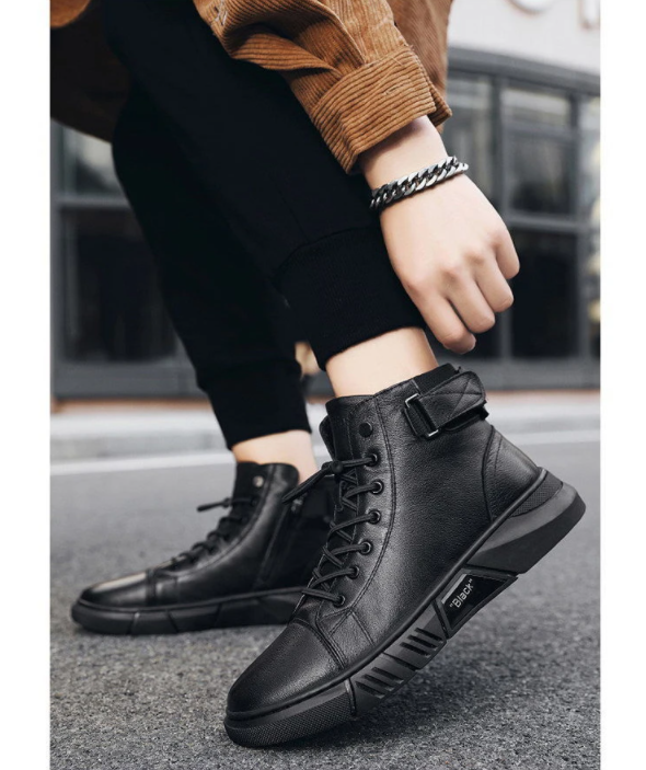 Men's Black Leather Solid Chelsea Boots