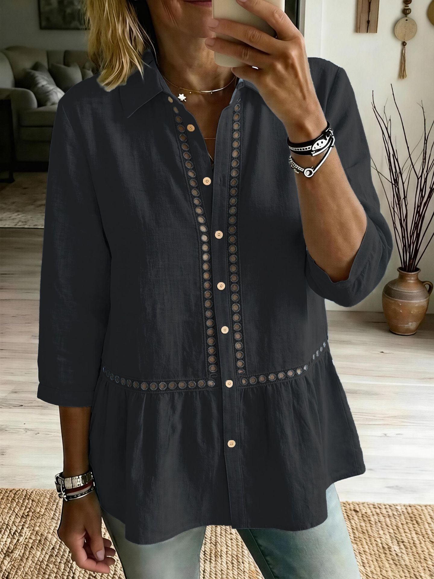 Women's Collared 3/4 Sleeve Button-down Blouse
