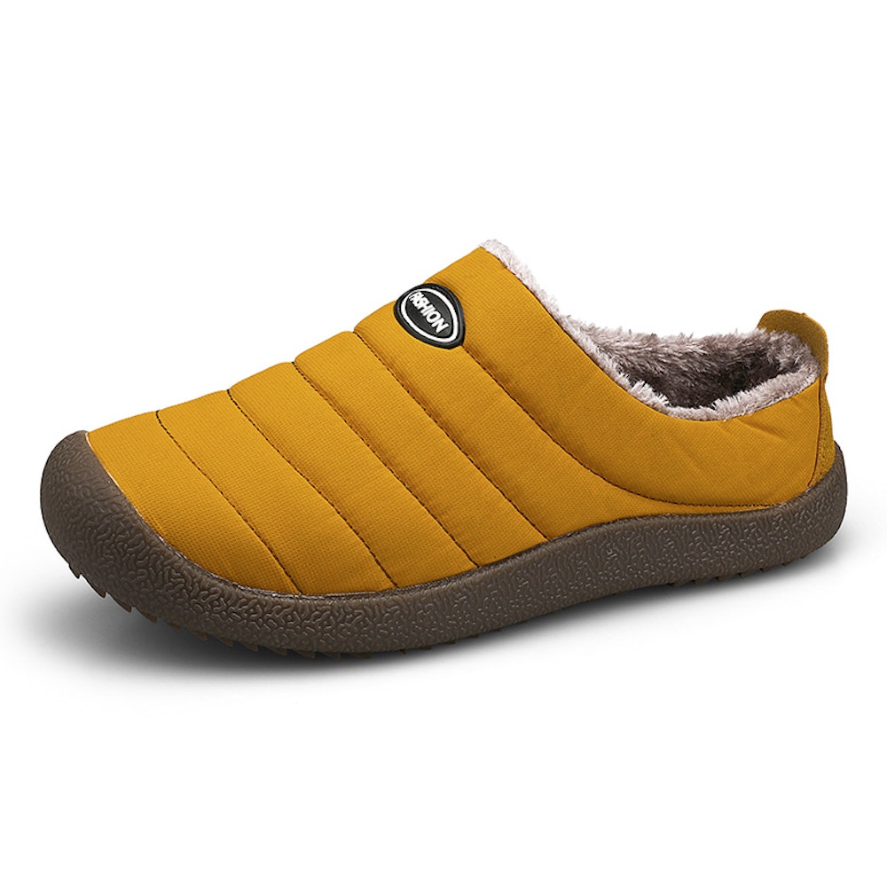 2022 Waterproof built-in plush cotton shoes
