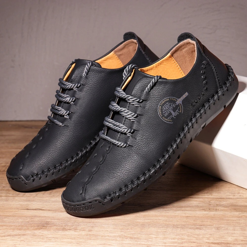 Casual Men's Shoes Large Size Hand-sewn Peas Shoes Business Retro Soft Sole Men's Shoes